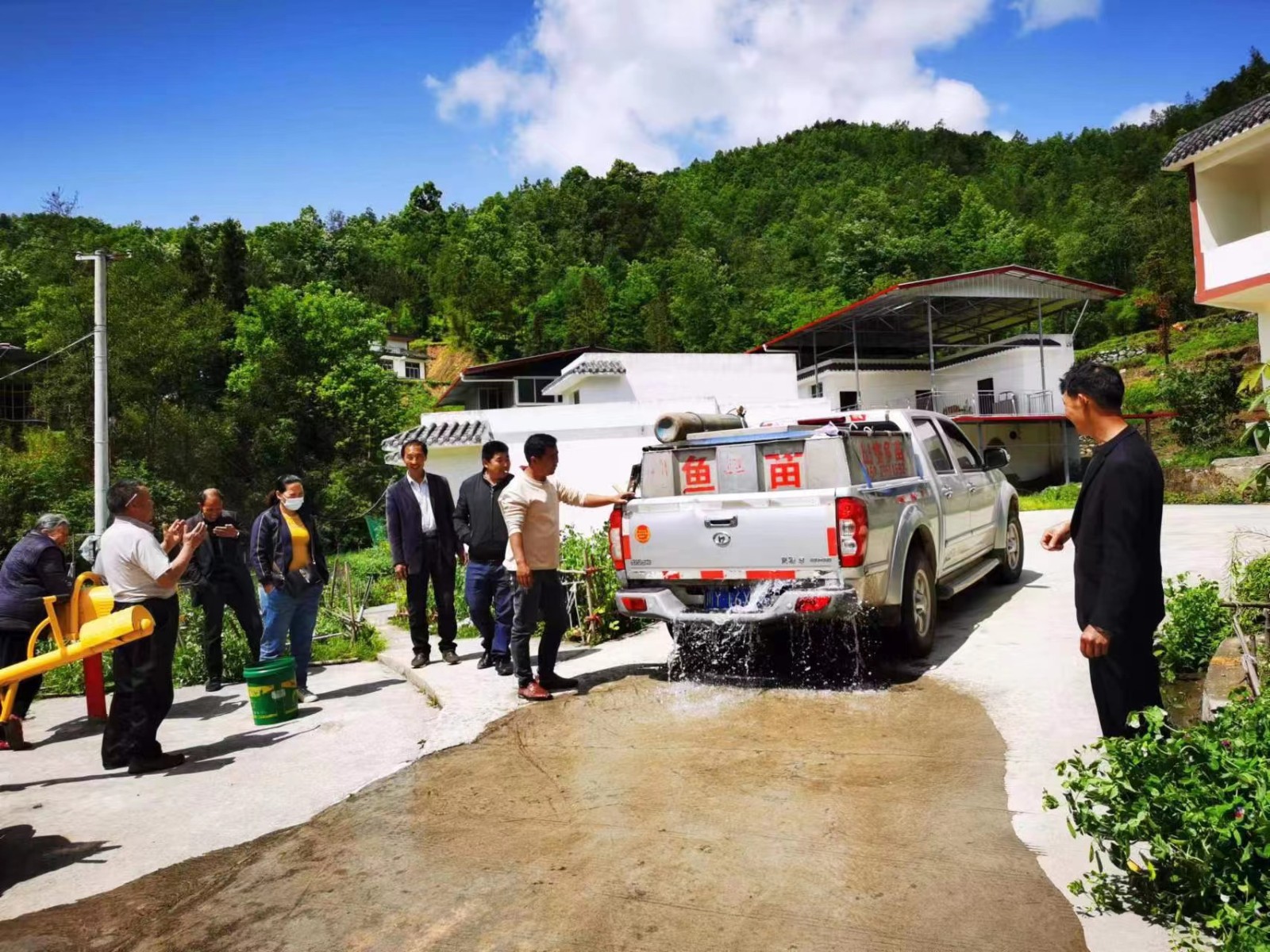 1653632035992011.jpg 1666459020.jpg